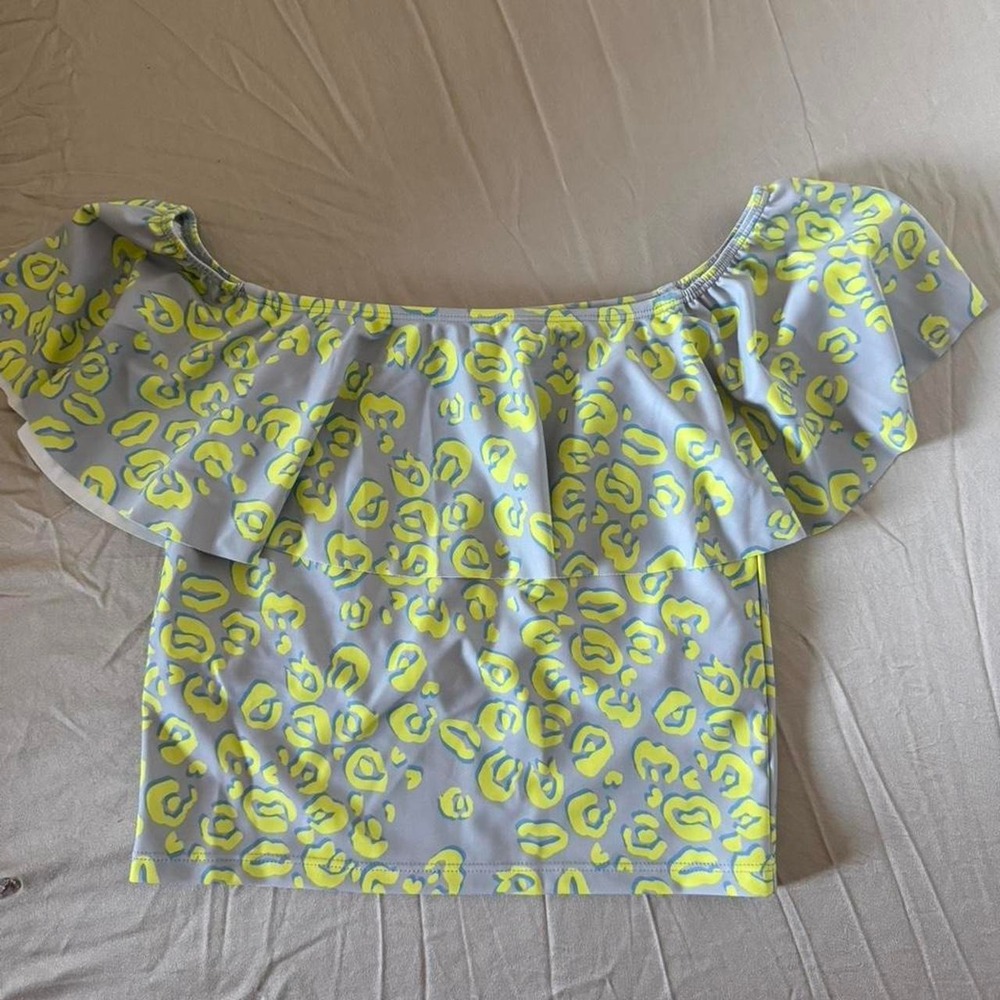 Kortni Jeane yellow leopard print bathing suit top size S